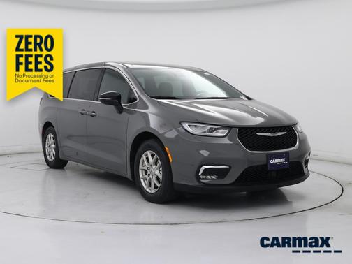 Gray 2025 Chrysler Pacifica Select