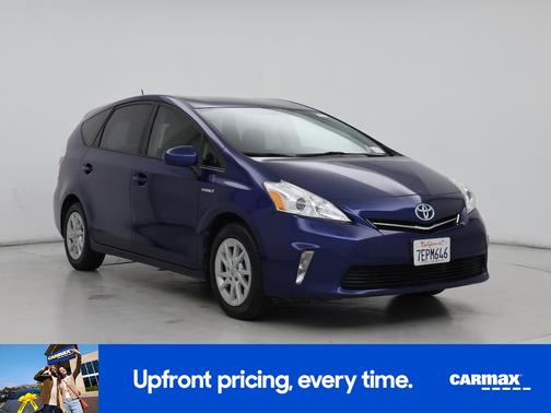 2014 Toyota Prius v Three
