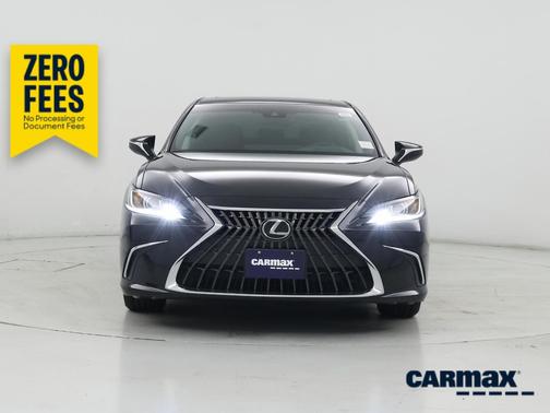 Black 2025 Lexus ES 300h Luxury