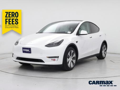 White 2023 Tesla Model Y Long Range