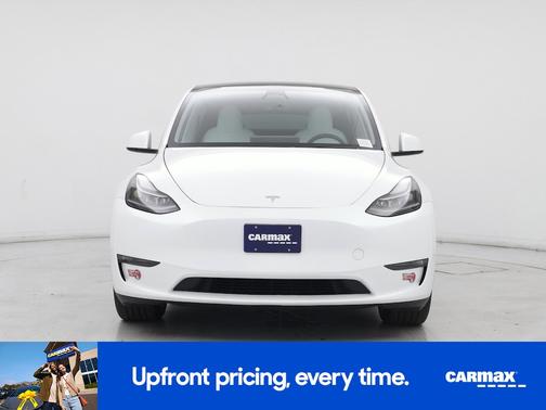 White 2023 Tesla Model Y Long Range