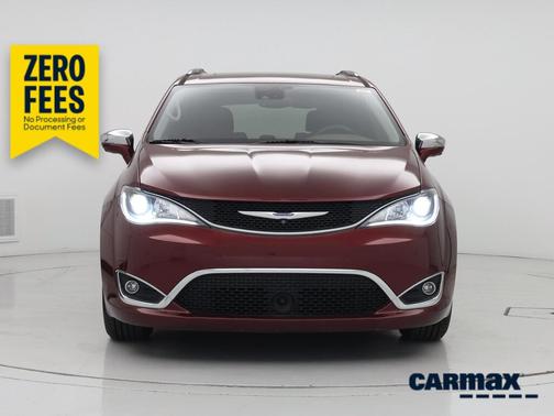 Burgundy 2018 Chrysler Pacifica Limited