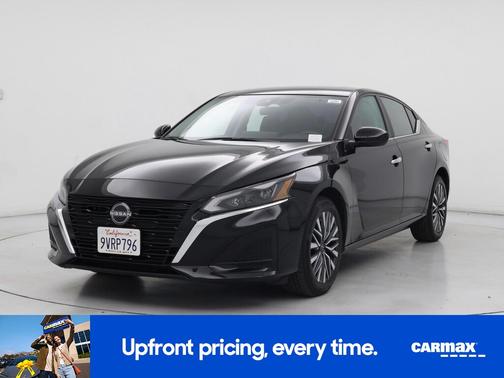 2023 Nissan Altima SV