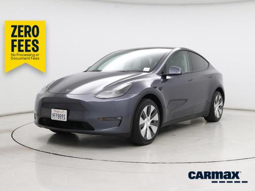 Gray 2023 Tesla Model Y Long Range