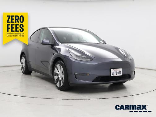 Gray 2023 Tesla Model Y Long Range