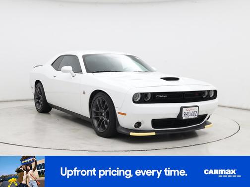 White 2022 Dodge Challenger R/T Scat Pack