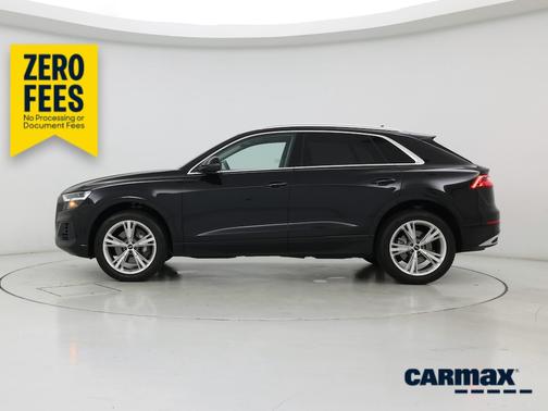 Black 2022 Audi Q8 Premium