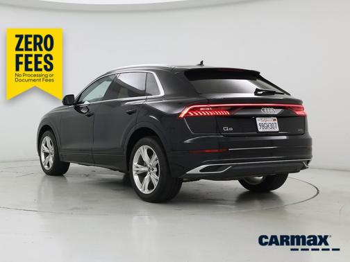 Black 2022 Audi Q8 Premium