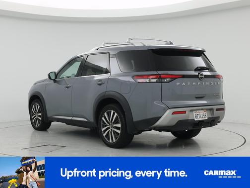 Gray 2022 Nissan Pathfinder Platinum