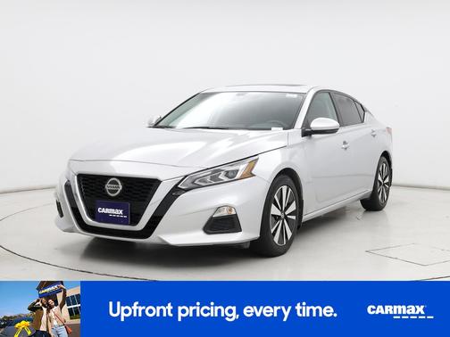 2022 Nissan Altima SV