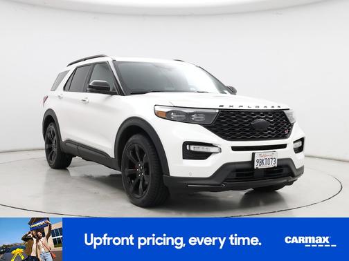 White 2022 Ford Explorer ST