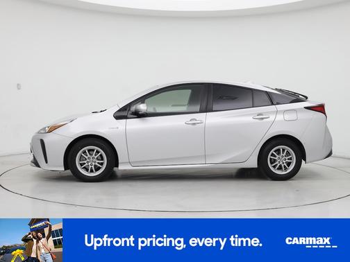 2020 Toyota Prius LE