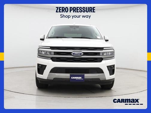 White 2023 Ford Expedition XLT