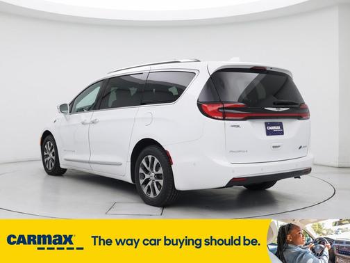 2022 Chrysler Pacifica Hybrid Pinnacle
