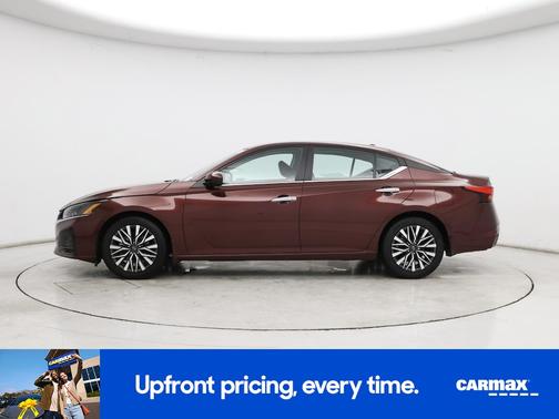 2023 Nissan Altima SV