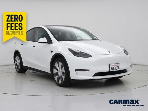 White 2023 Tesla Model Y Long Range