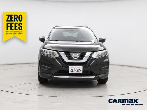 Green 2017 Nissan Rogue SV