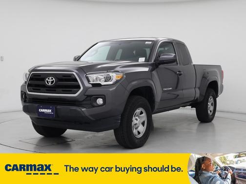 2017 Toyota Tacoma SR5