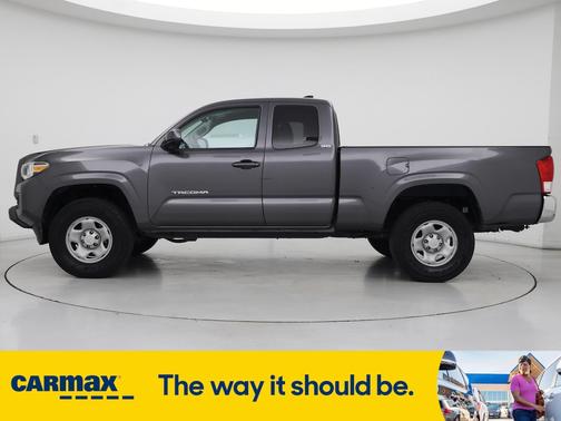2017 Toyota Tacoma SR5