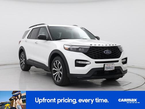 White 2022 Ford Explorer ST-Line