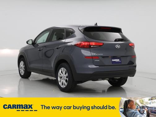 2021 Hyundai TUCSON SE
