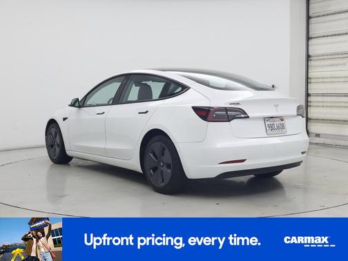 White 2022 Tesla Model 3