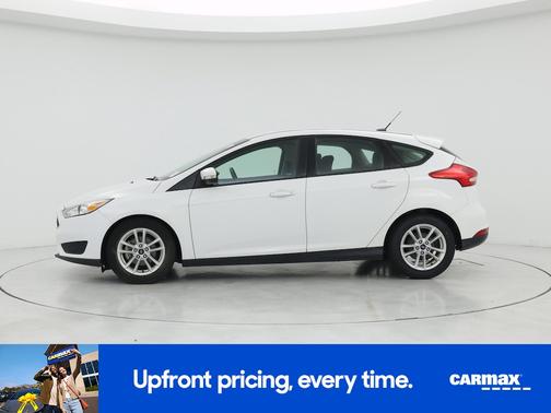 White 2017 Ford Focus SE