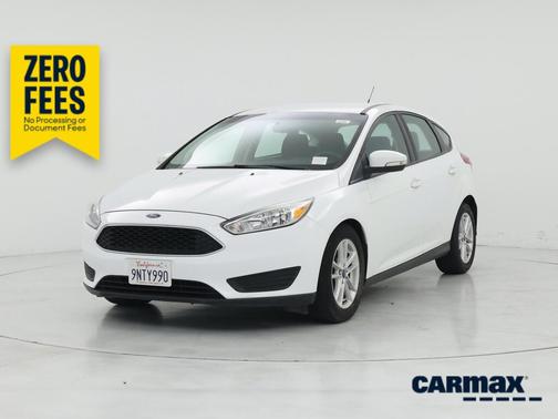White 2017 Ford Focus SE