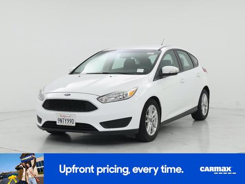 White 2017 Ford Focus SE
