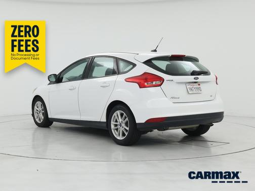 White 2017 Ford Focus SE