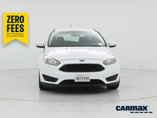 White 2017 Ford Focus SE