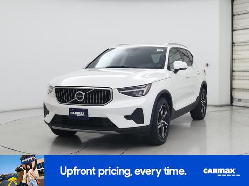 2024 Volvo XC40 B5 Core Bright Theme
