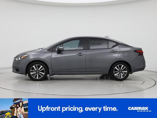 2022 Nissan Versa SV