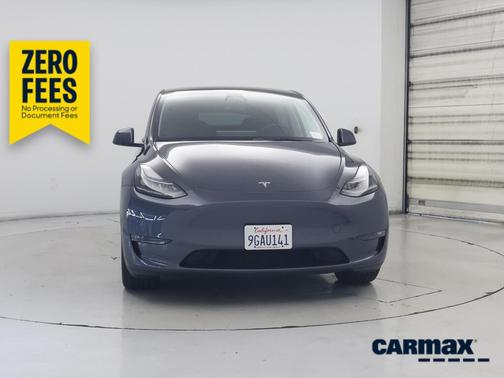 Gray 2023 Tesla Model Y Long Range
