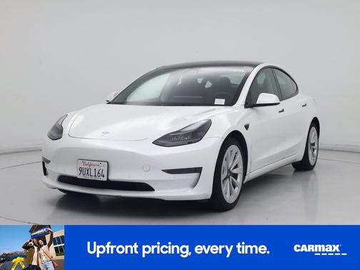White 2022 Tesla Model 3
