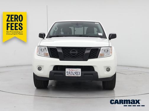 White 2020 Nissan Frontier SV