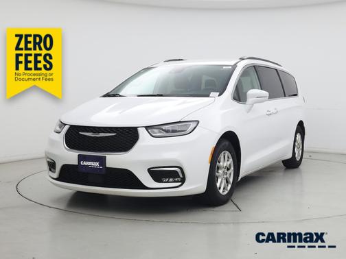 White 2022 Chrysler Pacifica Touring L
