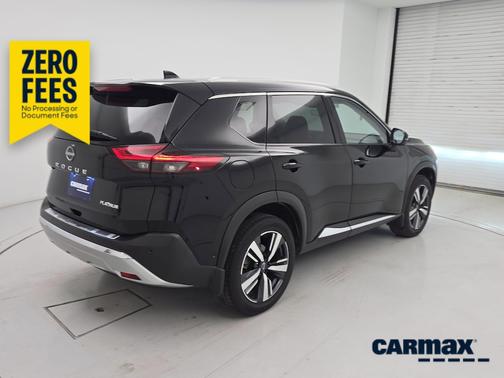 Black 2022 Nissan Rogue Platinum