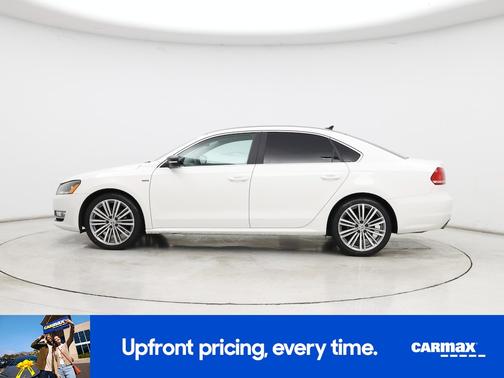 White 2015 Volkswagen Passat Sport