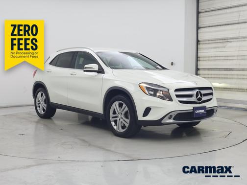 White 2017 Mercedes-Benz GLA 250