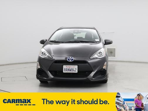 2017 Toyota Prius c Three