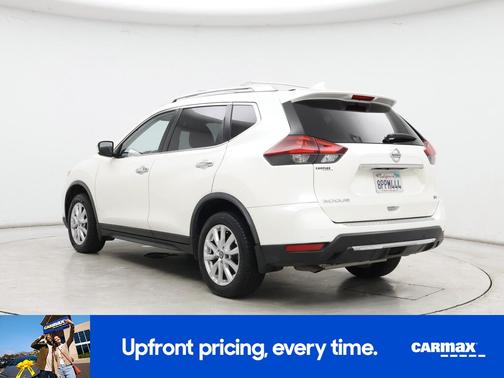 White 2020 Nissan Rogue SV