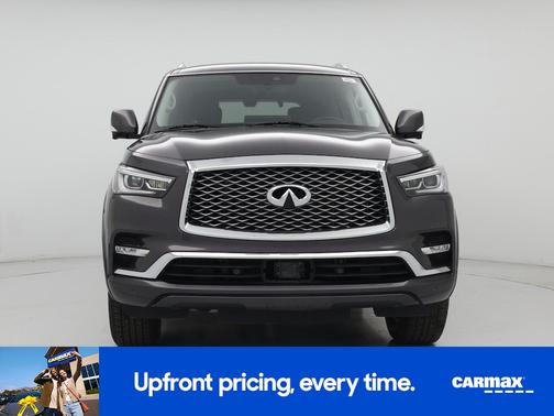 Gray 2024 INFINITI QX80 Luxe