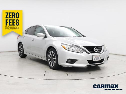 Silver 2017 Nissan Altima SV