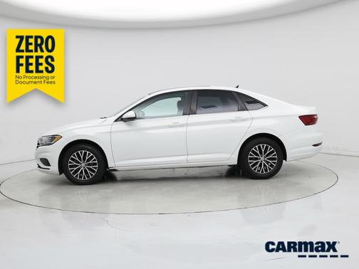 White 2021 Volkswagen Jetta SE