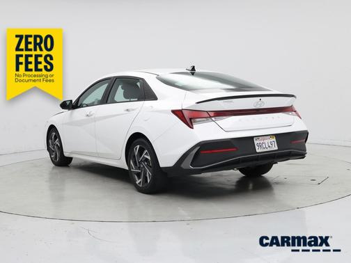 White 2025 Hyundai ELANTRA SEL Sport
