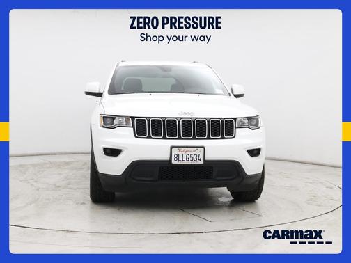 White 2019 Jeep Grand Cherokee Laredo E