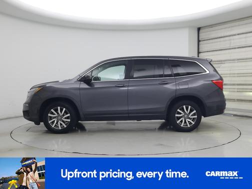 Gray 2019 Honda Pilot EX