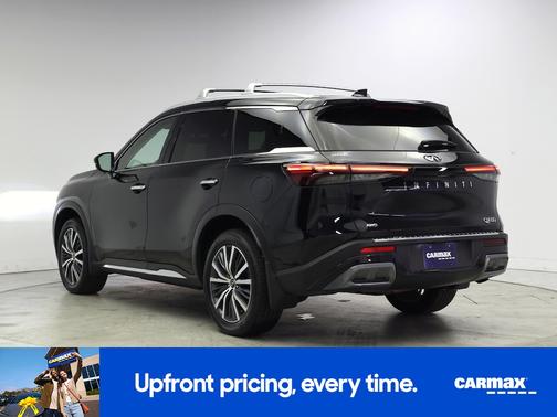 Black 2023 INFINITI QX60 Sensory
