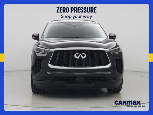 Black 2023 INFINITI QX60 Luxe